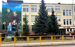 Odsłonięto mural rotmistrza Pileckiego. Zobacz zdjęcia z uroczystości w Olsztynku